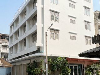 For sale 8 ベッドルーム house in Phaya Thai, Bangkok
