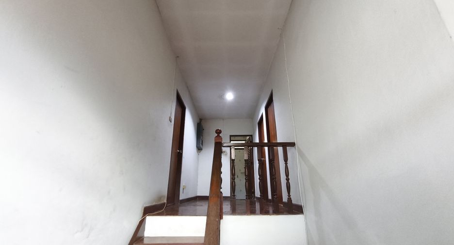 For sale 5 ベッドルーム house in Chom Thong, Bangkok
