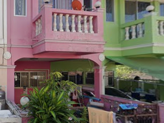 Casa adosada en venta de 3 habitaciones en Phra Pradaeng, Samut Prakan