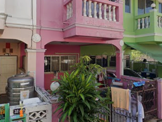 Casa adosada en venta de 3 habitaciones en Phra Pradaeng, Samut Prakan
