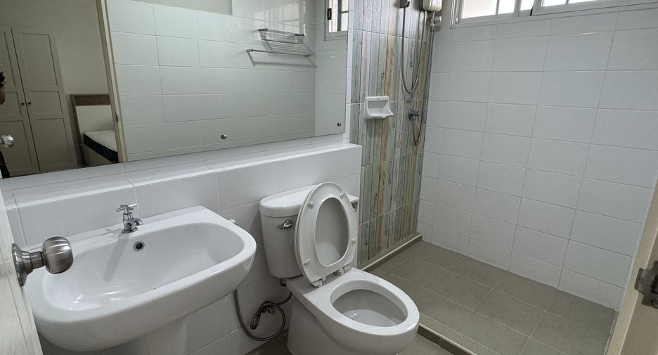 Haus zur Miete mit 2 Zimmer in Bang Phli, Samut Prakan