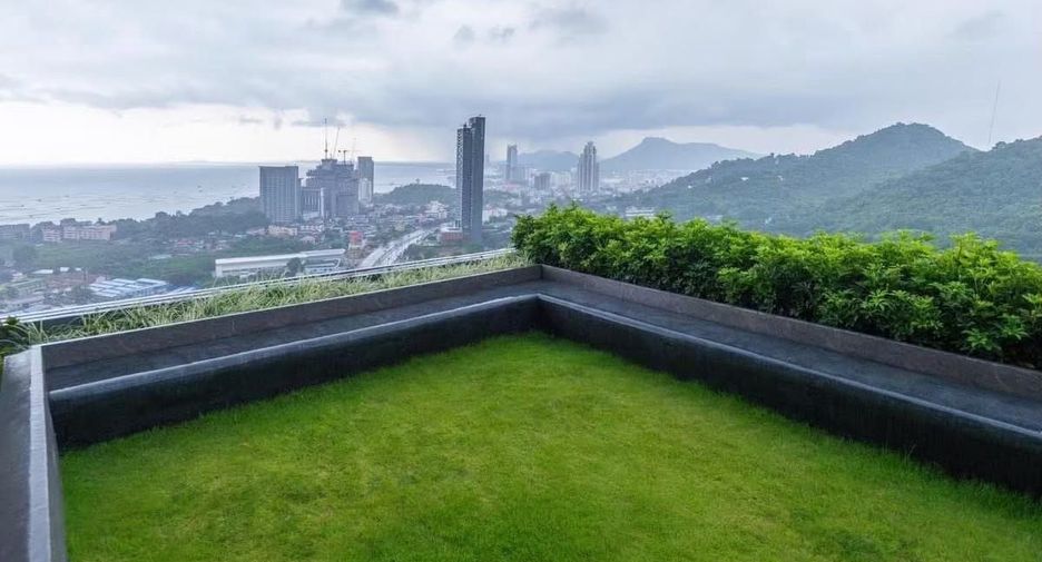 For sale 1 bed condo in Si Racha, Chonburi