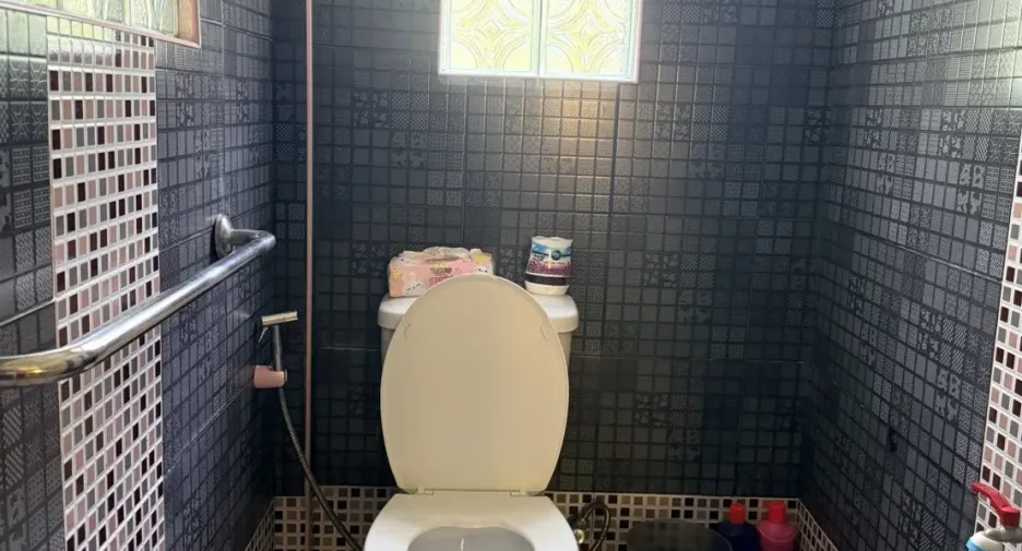 For rent 3 bedrooms house in Mueang Krabi, Krabi