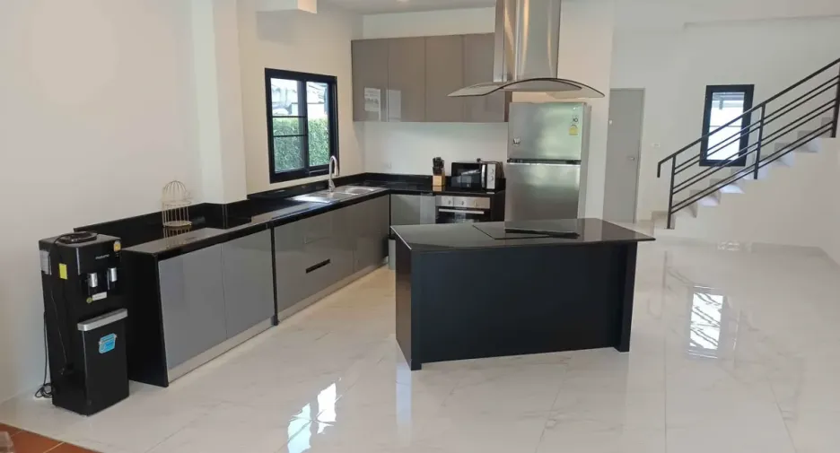 For rent 5 bedrooms house in Hang Dong, Chiang Mai