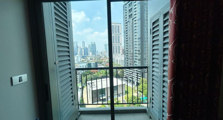 Condo en alquiler de 1 habitaciones en Khlong Toei, Bangkok