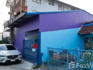 Reihenhaus zum Kauf mit 4 Zimmer in Bang Phli, Samut Prakan