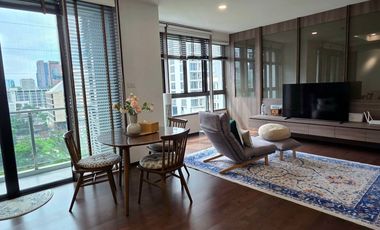 For sale 1 bed condo in Khlong Toei, Bangkok