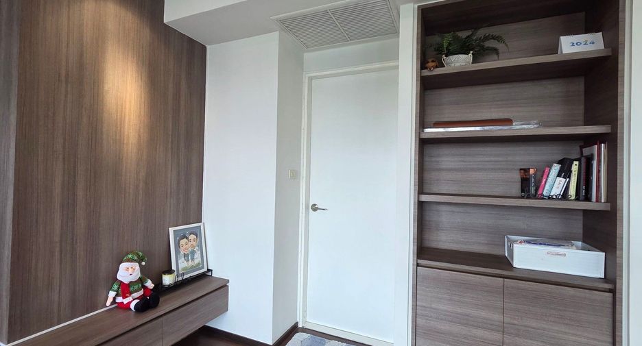 For sale 1 bed condo in Khlong Toei, Bangkok