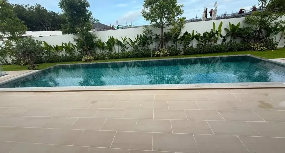 À louer 4 chambres villa à Thalang, Phuket