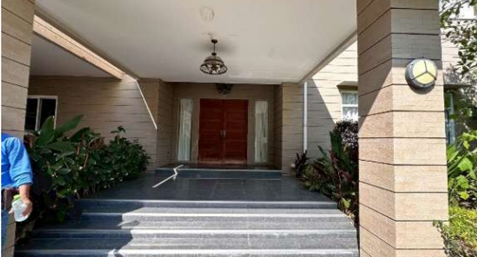 For sale 4 ベッドルーム house in Na Jomtien, Pattaya