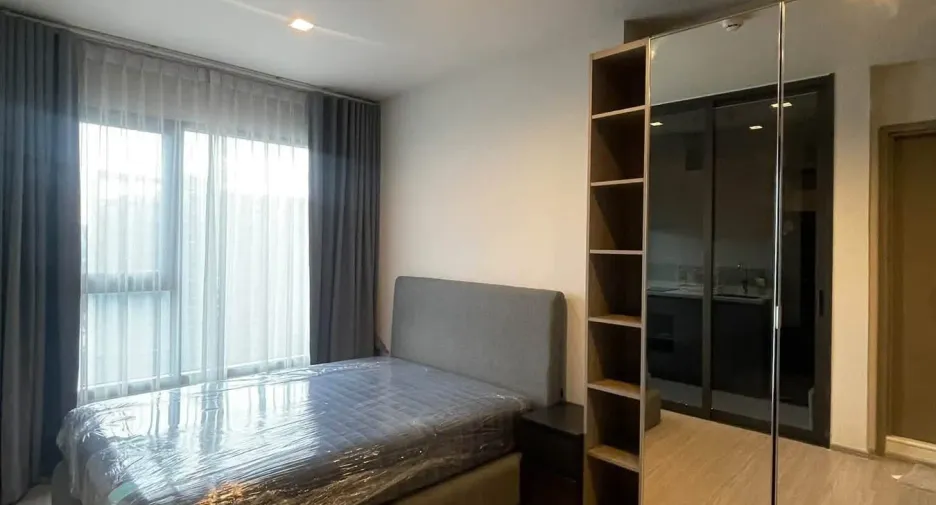 À louer 1 chambre condo à Huai Khwang, Bangkok