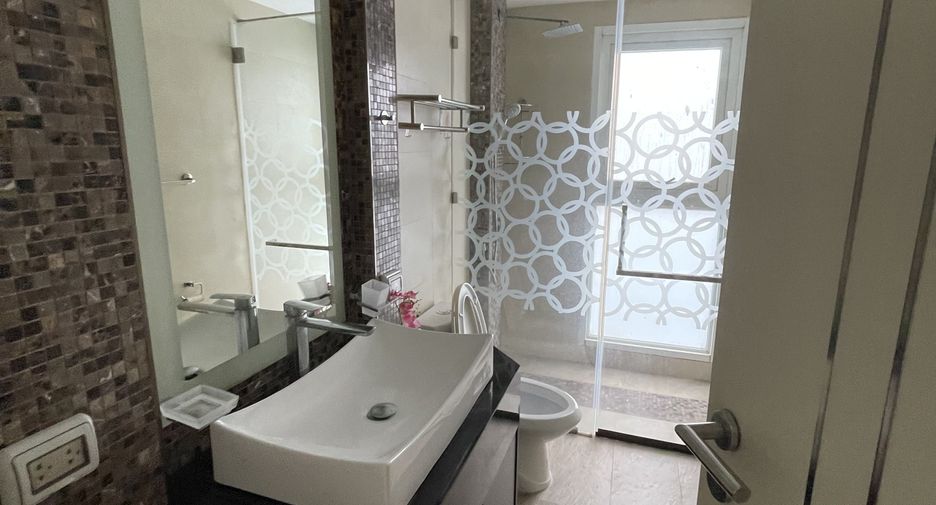 For rent studio condo in Bang Lamung, Chonburi