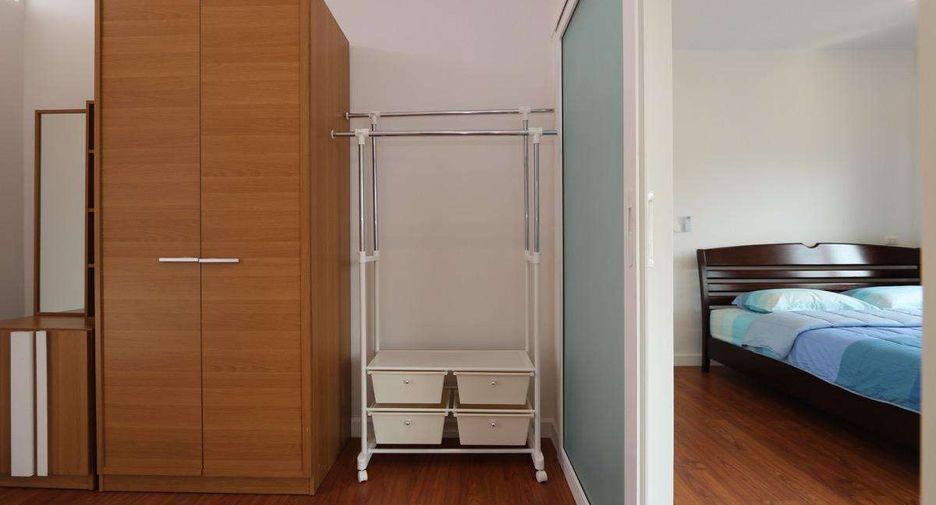 For rent 3 bedrooms house in Saraphi, Chiang Mai