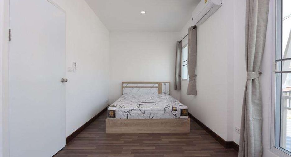 Haus zur Miete mit 3 Zimmer in Mueang Chiang Mai, Chiang Mai