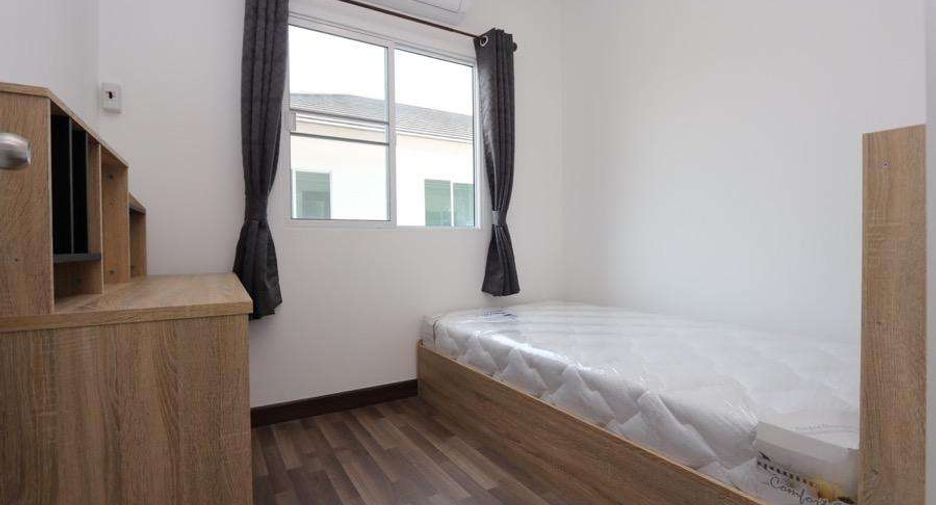 Haus zur Miete mit 3 Zimmer in Mueang Chiang Mai, Chiang Mai