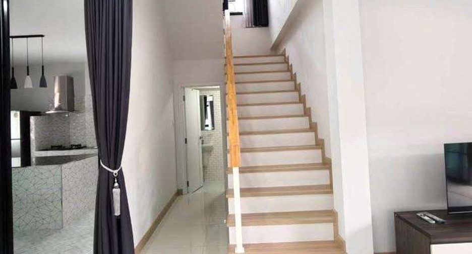 For rent 3 bedrooms house in Saraphi, Chiang Mai