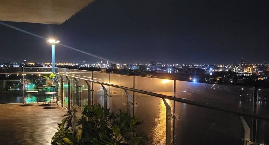 For sale 2 bedrooms condo in Yan Nawa, Bangkok