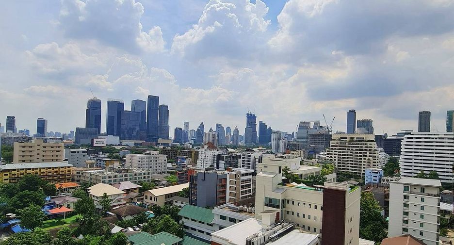 出售 2 卧室 公寓 在 Khlong Toei, 曼谷
