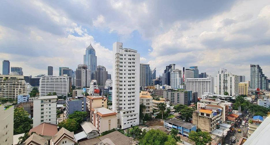出售 2 卧室 公寓 在 Khlong Toei, 曼谷