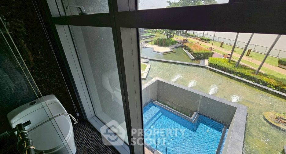 For sale 4 bedrooms condo in Yan Nawa, Bangkok