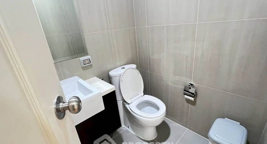For sale 1 bed condo in Watthana, Bangkok