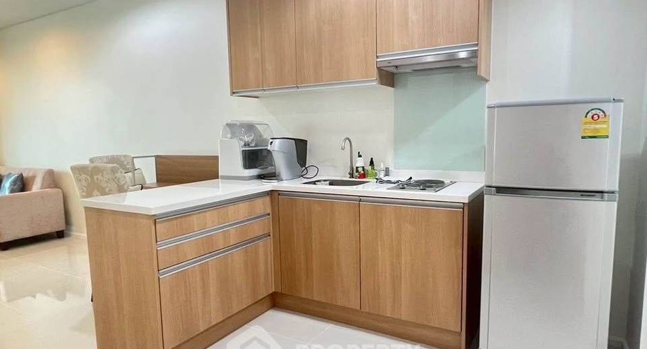 For sale 1 bed condo in Watthana, Bangkok