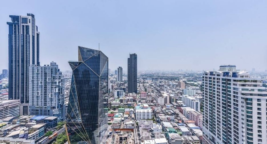 Продажа 1 кровать кондо в Ратчатхещи, Бангкок