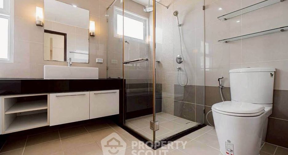 For sale 3 bedrooms condo in Bang Kho Laem, Bangkok