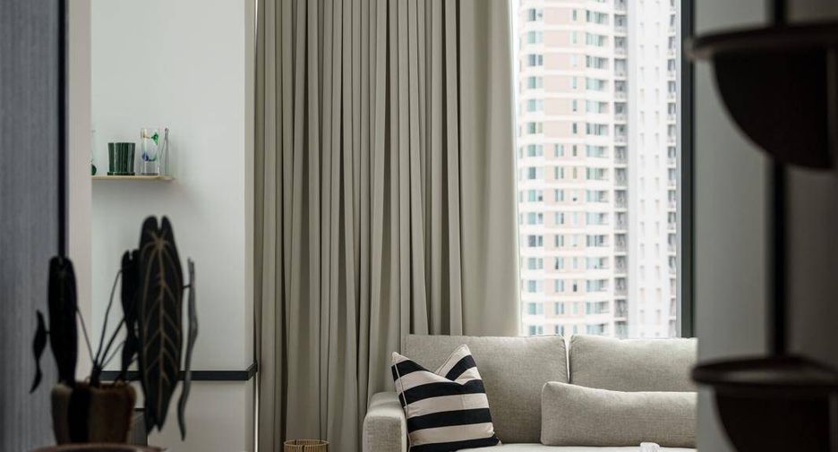 For sale 1 bed condo in Sathon, Bangkok