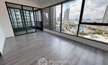 For sale 2 bedrooms condo in Watthana, Bangkok