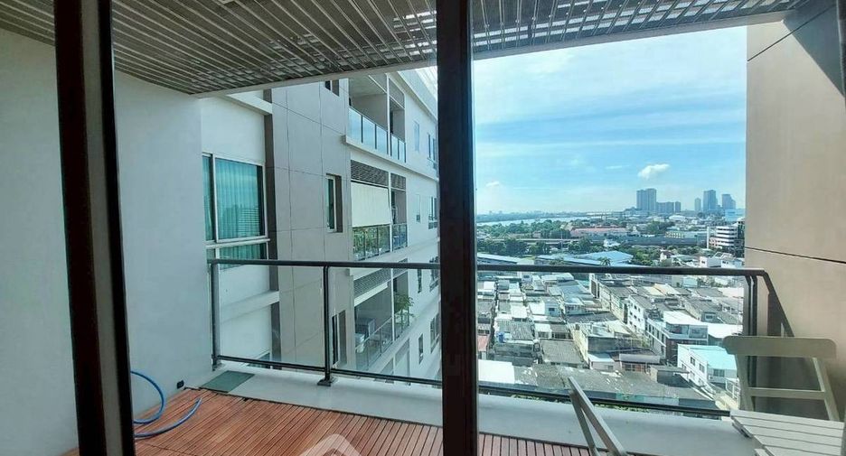 For sale 3 bedrooms condo in Yan Nawa, Bangkok