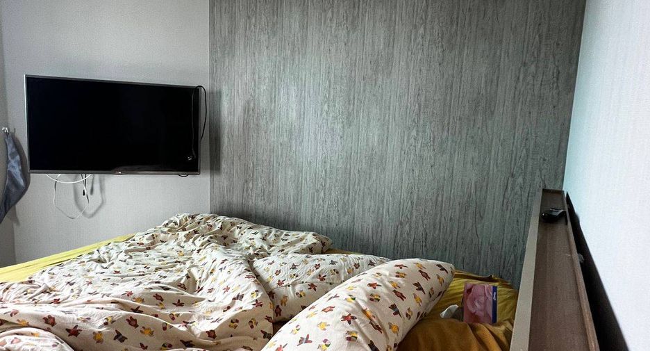Продажа 2 спальни кондо в Хуаи Кхщанг, Бангкок