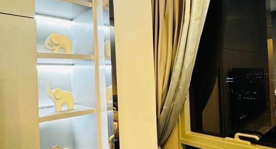 Wohnung zum Kauf mit 2 Zimmer in Sathon, Bangkok