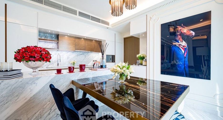 For sale 2 bedrooms condo in Watthana, Bangkok