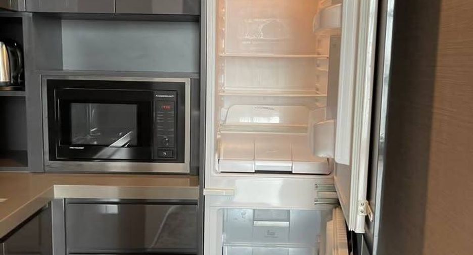 For sale 1 bed condo in Sathon, Bangkok