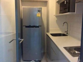 Condo en venta de 2 habitaciones en Phra Khanong, Bangkok
