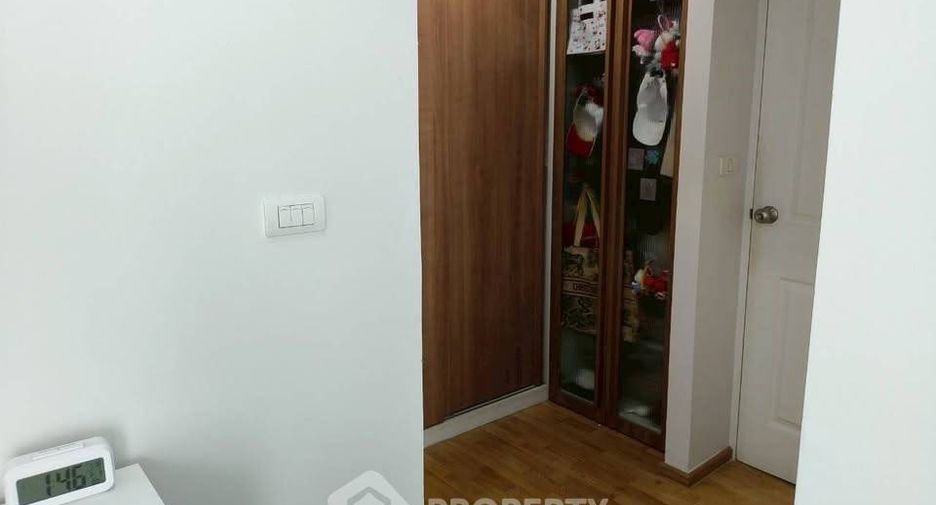 For sale 3 ベッドルーム condo in Watthana, Bangkok
