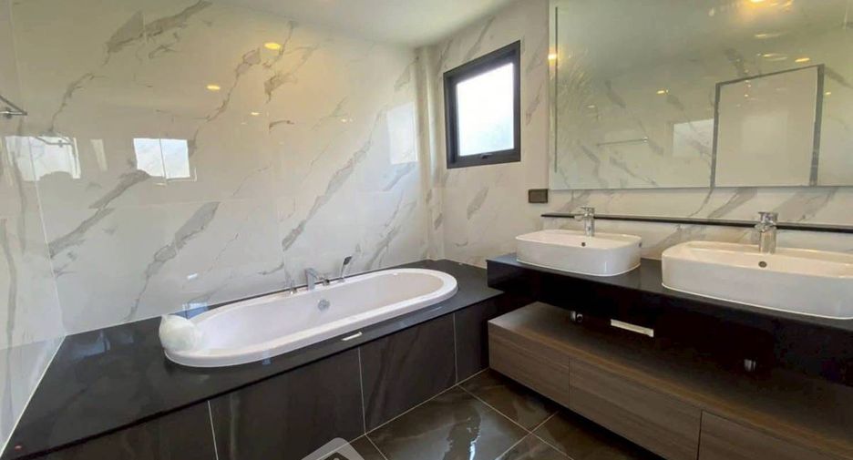 Haus zum Kauf mit 4 Zimmer in Prawet, Bangkok
