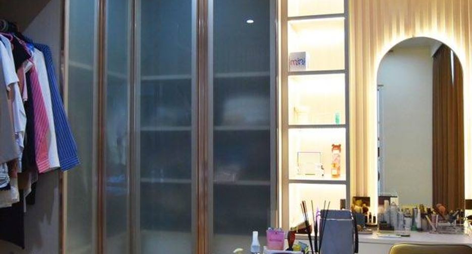 出售 4 卧室 公寓 在 Bang Kho Laem, 曼谷
