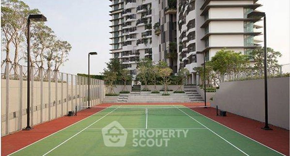 For sale 2 bedrooms condo in Yan Nawa, Bangkok