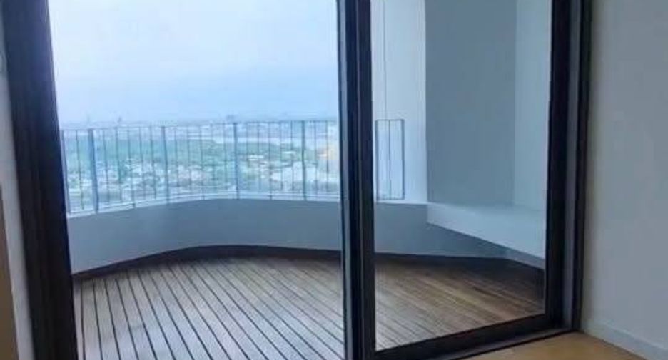 For sale 2 bedrooms condo in Yan Nawa, Bangkok