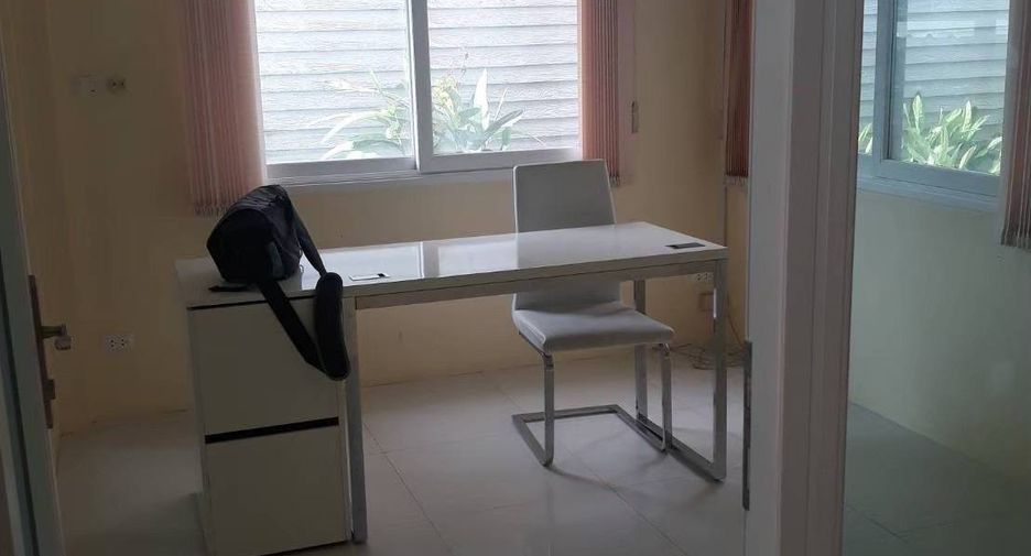 Продажа 6 спальни дом в Mueang Pathum Thani, Патумтани