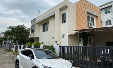 Продажа 6 спальни дом в Mueang Pathum Thani, Патумтани