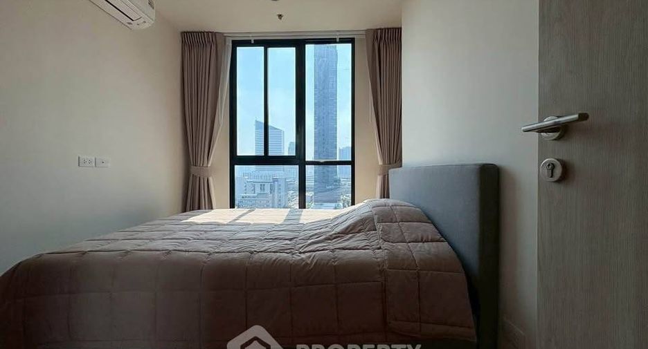 À louer 2 chambres condo à Huai Khwang, Bangkok