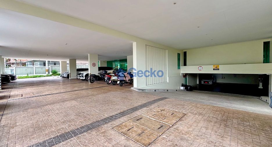 Condo en alquiler de 1 habitaciones en Bang Lamung, Chonburi