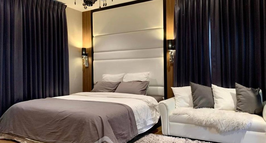 For rent 3 bedrooms house in Suan Luang, Bangkok