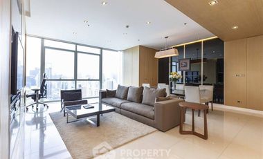 For rent 3 bedrooms condo in Pathum Wan, Bangkok