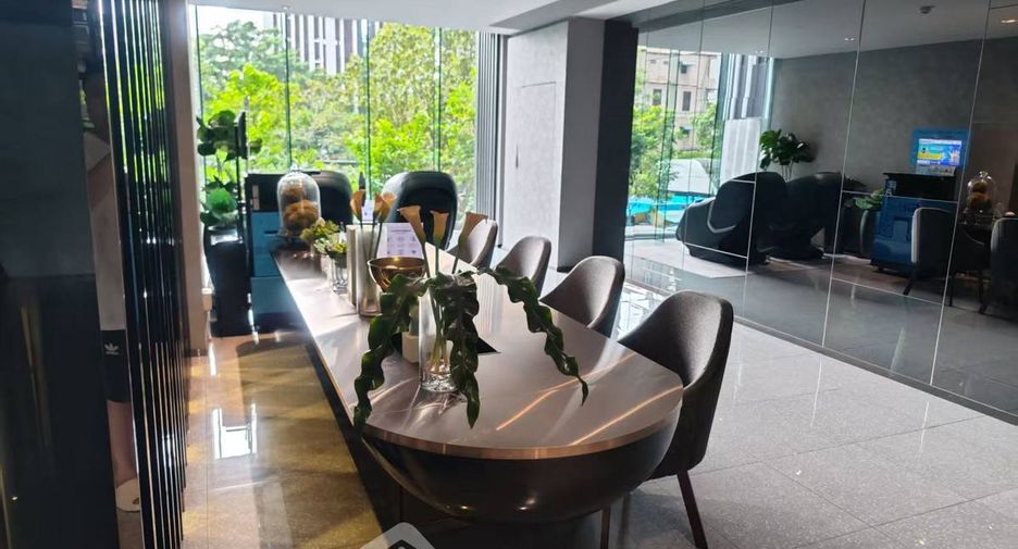 Wohnung zur Miete mit 1 Zimmer in Huai Khwang, Bangkok