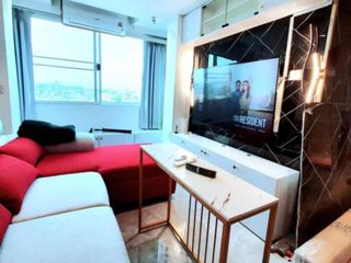 À louer 2 chambres condo à Suan Luang, Bangkok