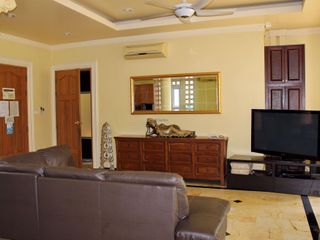 For rent 5 ベッドルーム house in Bang Lamung, Chonburi